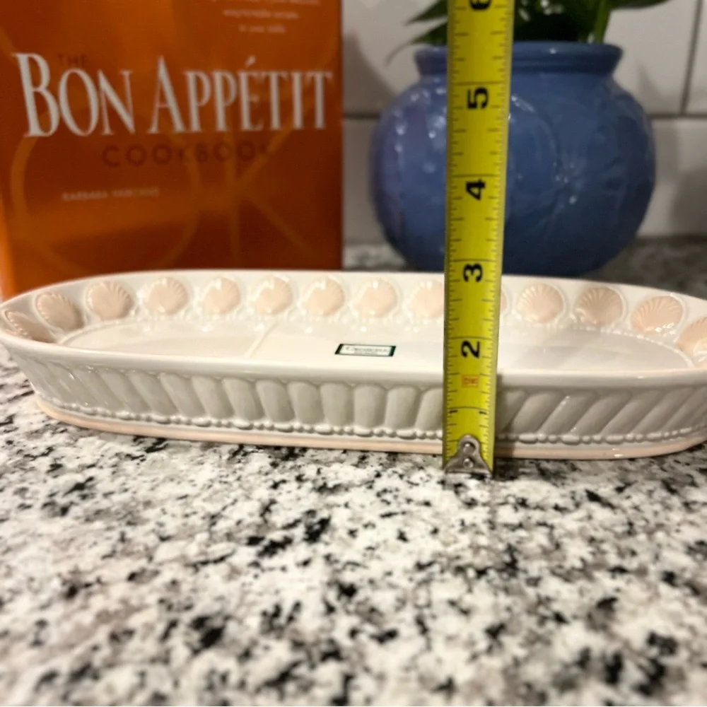 Croscill Shell‎ Soap Dish Brand New Santorini 13” long seashell Peach